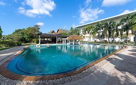 Blue Beach Grand Resort And Spa In Chalong Phuket By Dayuu