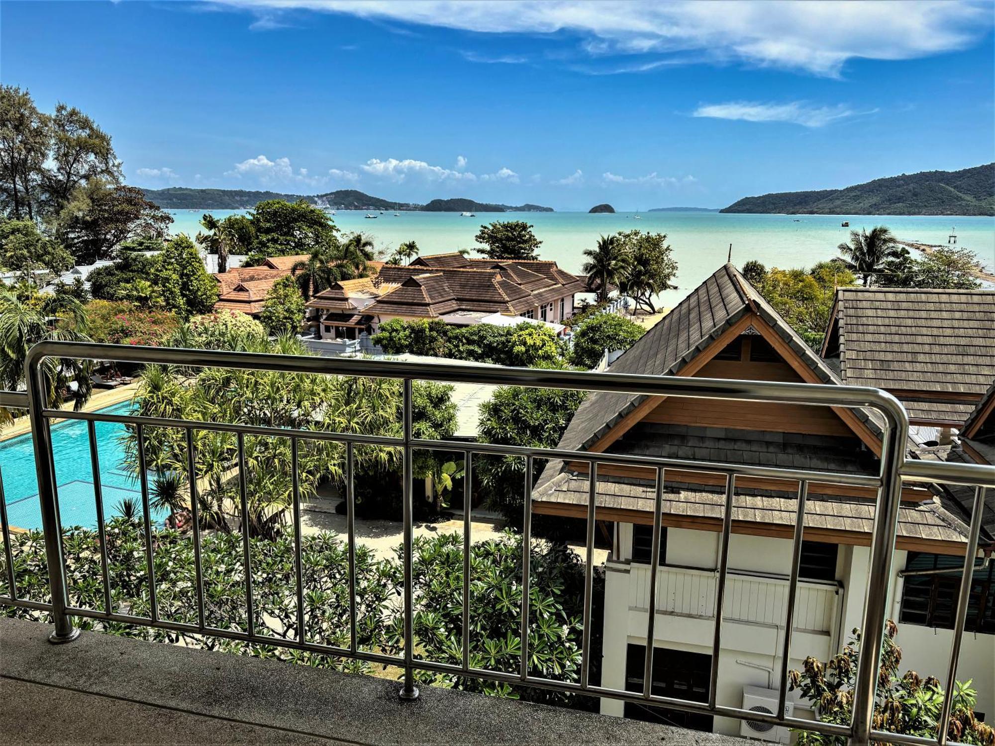 Blue Beach Grand Resort And Spa In Chalong Phuket By Dayuu Ban Saiyuan 外观 照片